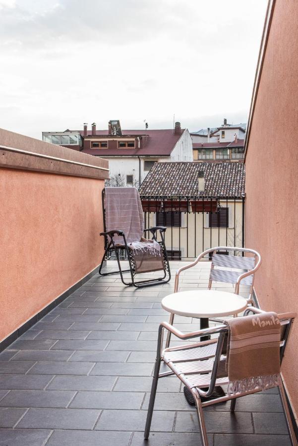 A Casa Di Rocco Apartment Кастел ди Сангро Екстериор снимка